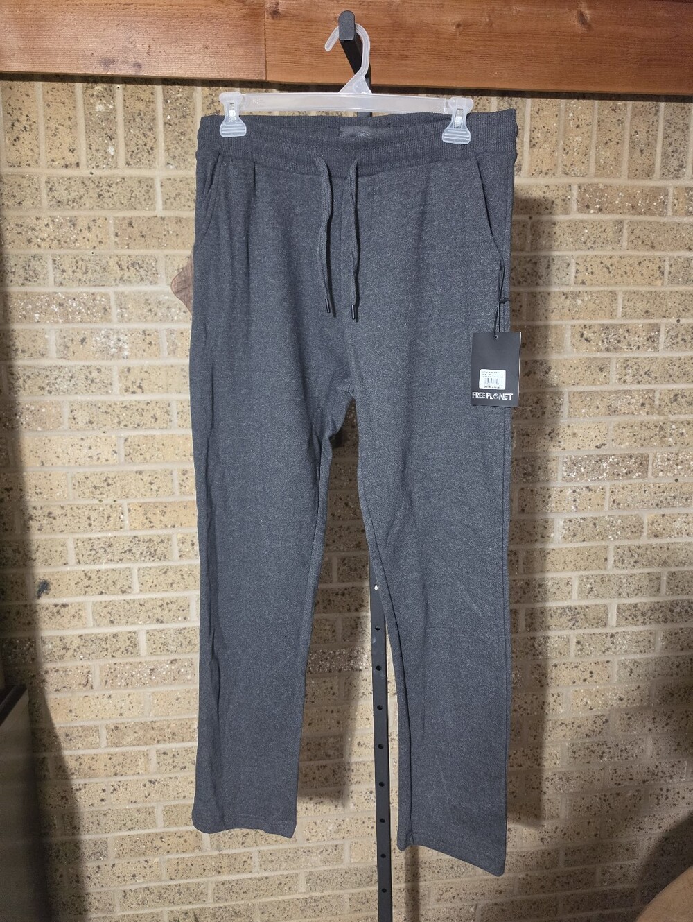 NWT Mens Free Planet fleece sweatpants. Size XL